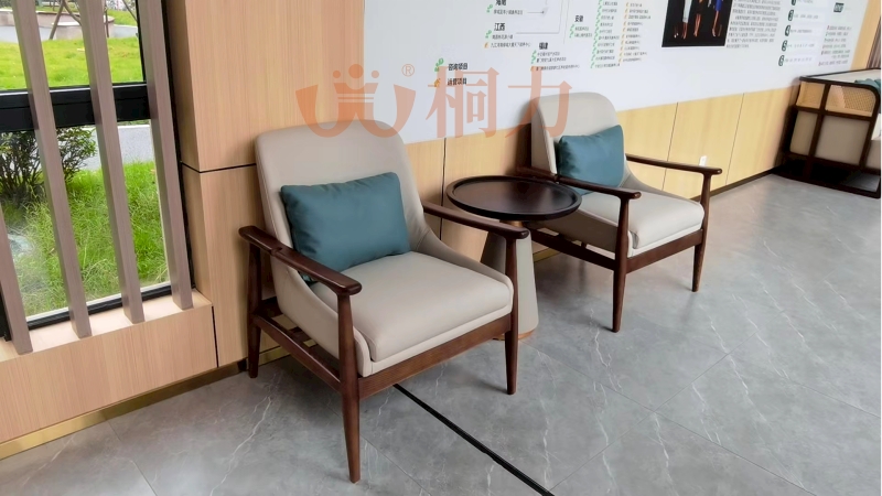 1697244474183943.jpg 連廊1.jpg