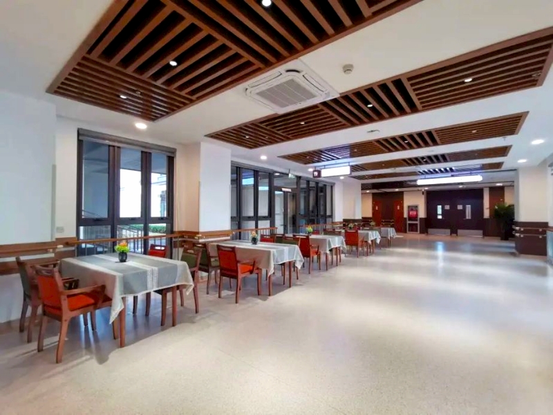 1701759548140522.jpg 公(gōng)區桌椅.jpg