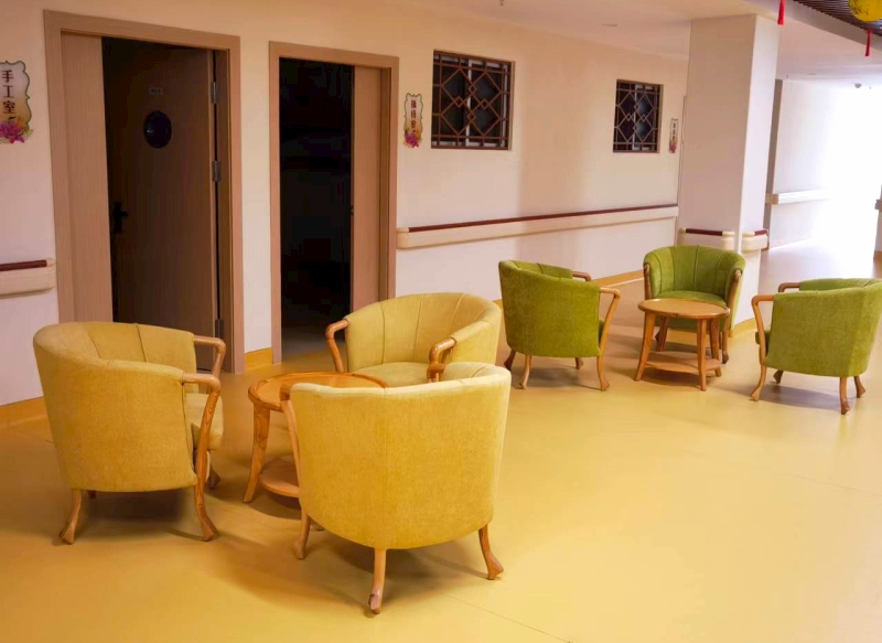 1650846264755764.jpg 適老(lǎo)化沙發椅.jpg