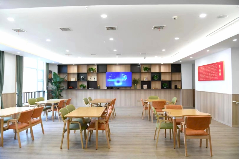 1697765152177261.jpg 餐廳(tīng)(1).jpg