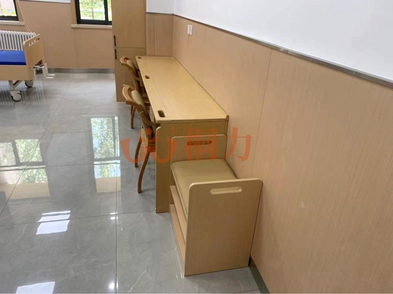 1718937825118755.jpg 房間2.jpg